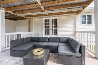 Opuluxe Luxe Dream Duluth Home Sleeps 10 - Duluth - 6