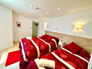 Anand Lodge - Royal Tunbridge Wells - 9