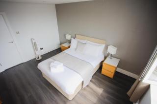 Penthouse at Chelsea Cloisters Hotel - London - 4