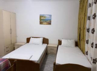City Center Guest House - Saranda - 9