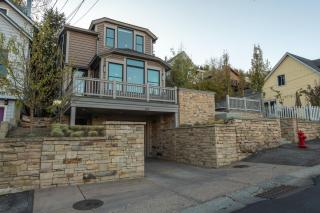 Walk to Skiing and Main, Spectacular Old Town 4BR Modern Home, Hot Tub, Fireplace, Outdoor firepit - Park City - 9