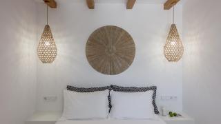 Elements of Milos - Mytakas - 7