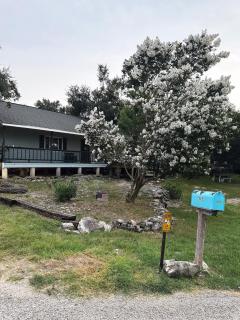 Jet Skis, Lake View, Sleeps 8, HotTub, Firepit, Pet Friendly! - Canyon Lake - 7