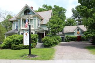 Heart of the Village Bed & Breakfast in Shelburne VT - Shelburne - 8