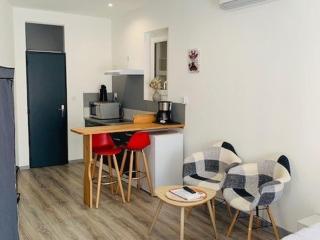 Charmant studio rénové avec terrasse, clim, et WIFI à 50m des Thermes - idéal pour curistes - FR-1-703-157 - Amélie-les-Bains-Palalda - 7