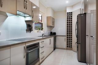West Beach House 4U - Henley Beach South - 7