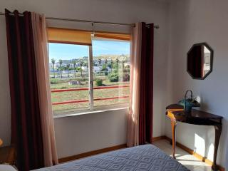 Remarkable 1 Bedroom Apartment Costa da Caparica - Costa da Caparica - 9