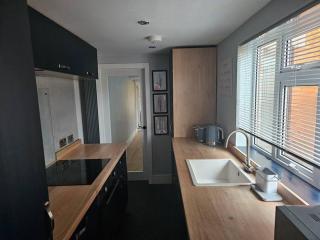 Jubilee House - Newark upon Trent - 5