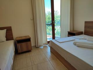 Гардън Бийч - НЕДЯЛКОВИ - 1