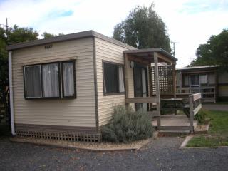 Triabunna Cabin & Caravan Park - 9