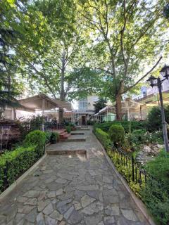 Studios near to Burgas Free University - Boergas - 0