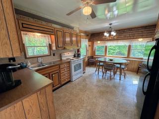 26CM - private camp in Bretton Woods, wifi, AC, private yard with great views! - Bretton Woods - 7