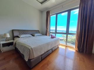 Sunrise Seaview 3 bedroom Loft D5 above Imago Shopping Mall 1600 sqft 商场楼上海景3房 - Kota Kinabalu - 6