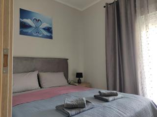 Elina House and Garden - 6