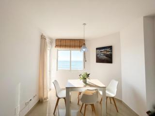 Apartamento en 1ª línea de la playa de Sabinillas con vistas al mar - 8