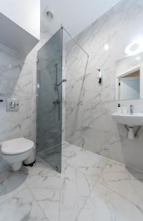 Apart Hotel on Zoloti vorota - Kyiv - 5
