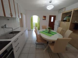 Apartmani Trubi 2 - Vodice - 9