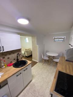 Baron Apartment - 5