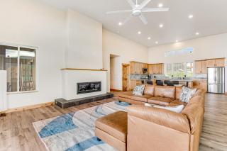 Beach Front Haven - 5