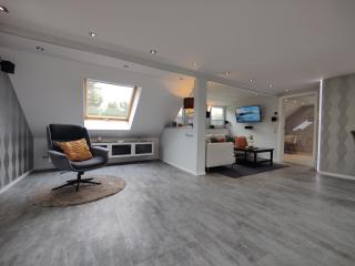 Ferienhaus Villa Adelsberg mit Dachterrasse in Zentraler Lage für bis zu 10 Personen - Chemnitz - 3