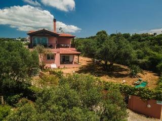 Villa Silva, Garden & Sea View, 3 BR, -10 min drive from center - Chania - 9
