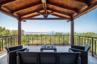 Villa Silva, Garden & Sea View, 3 BR, -10 min drive from center - Chania - 0