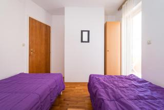 Apartment Near Supermarket Milo - Novalja - 2