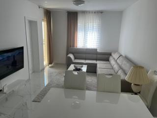 Adriatic apartman - Bečići - 8