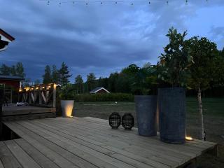 Villa Granhede -sjöläge med badtunna, eldstad med mera - Torsby - 3