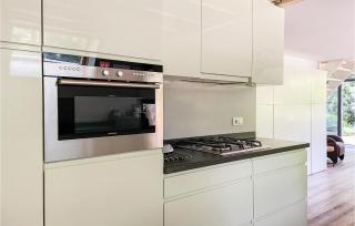 Nice Home In Meijel With Wifi - 8