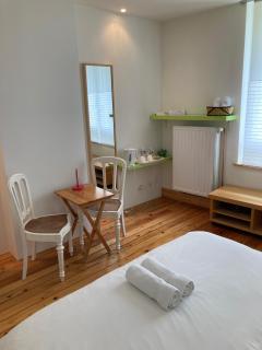 CHAMBRES D'HÔTES LA MADELEINE - 6