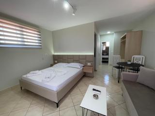 Garden Villa Apartments - Saranda - 6