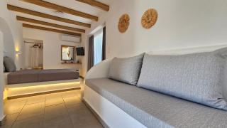 Polychronis Private Suite - Pollonia - 1