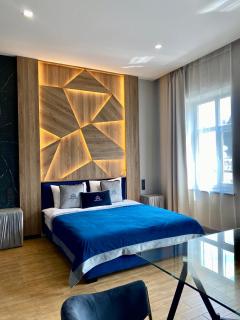 Central Family Boutique Apartments 2 - Lviv - 0