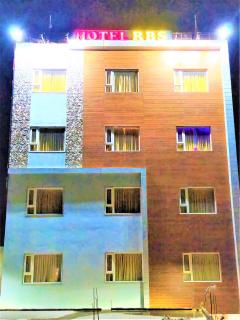 RBS Hotel & Restaurant 5 mint walking distance from Ram Janam Bhumi - 4