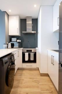 Gorgeous One Bedroom Oceans - Durban - 3