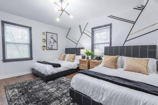 Opuluxe Renaissance Art Luxe Stay Downtown ATL - 3