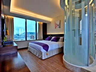 The Bauhinia Hotel - Tsim Sha Tsui - 2