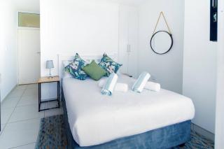 Stunning Mallorca by the Sea - Umdloti - 7