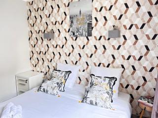 2 bedroom luxury flat with Balcony Cannes Center - 2