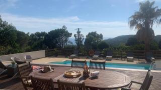 Bas de villa vue mer & piscine - 3