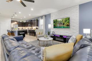 8BR VILLA NEAR DISNEY-VIEW/PRIVACY/POOL & SPA/PS5/EV - Kissimmee - 8