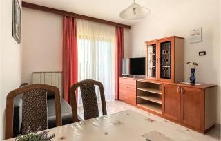 2 Bedroom Lovely Apartment In Kukci - 7