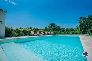 Mazet au calme -Piscine privée-Grand jardin arboré - Saint-Quentin-la-Poterie - 3