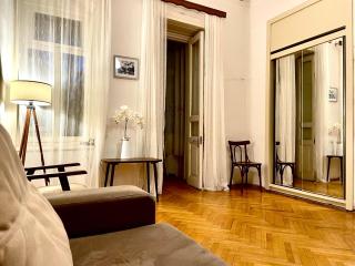 Peaceful apartment In heart of Tbilisi - Tbilisi - 0