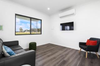 Glenowrie Cottage - 1 King 2 Singles Near Cadia - Millthorpe - 9