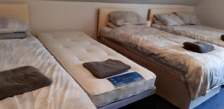 1 Bed Flat - Sleeps 4 - Garden - Parking - Wifi - 9