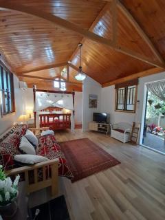 Quirky Cottage in Centre of Maleny, Walk Everywhere - Maleny - 3