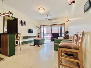 04-JenVin Luxury Homes - Pool view 1bedroom Apartment, North Goa - Goa Velha - 4
