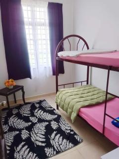 Malin's Homestay Kota Bharu - 1
